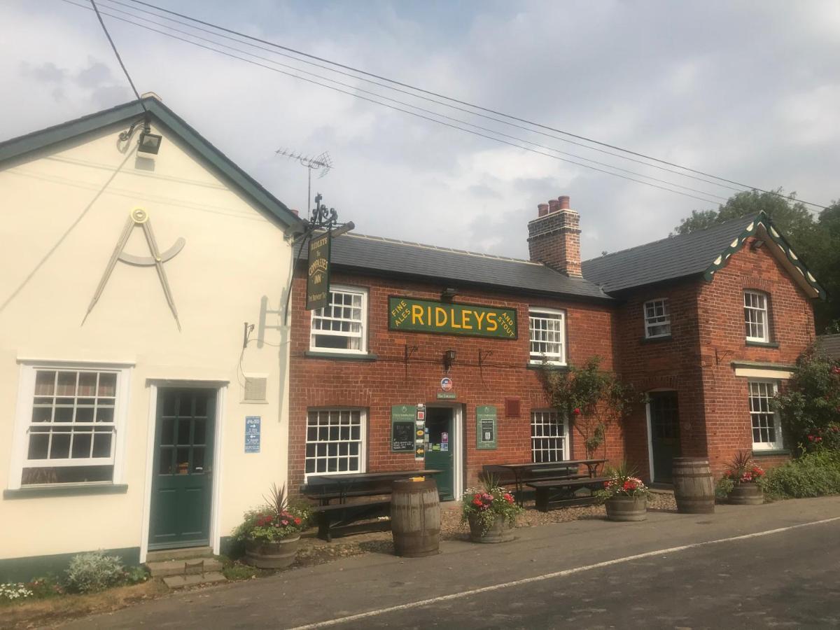 The Compasses Hotel Chelmsford Eksteriør billede